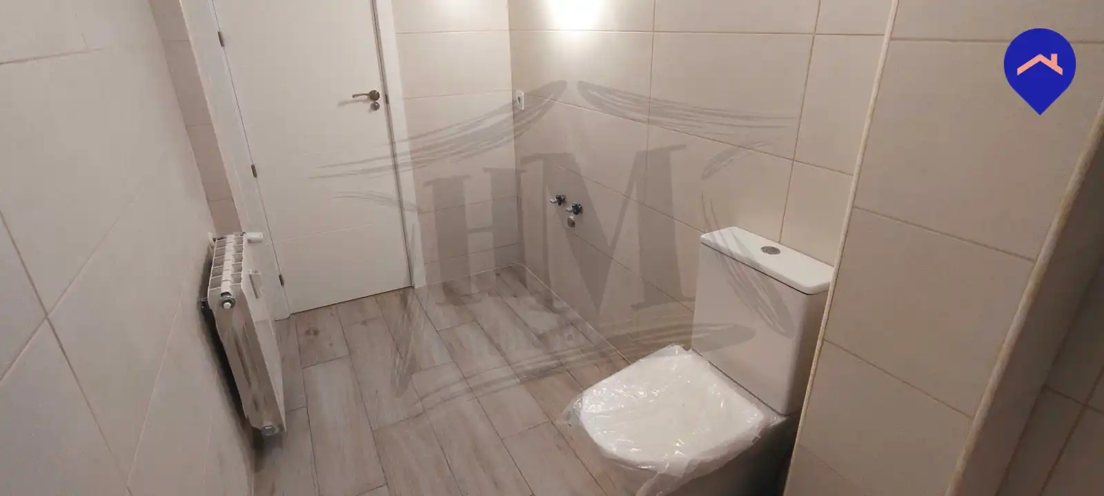Baño de Ático en venta en Torrejón de Ardoz con Calefacción, Parquet y Terraza