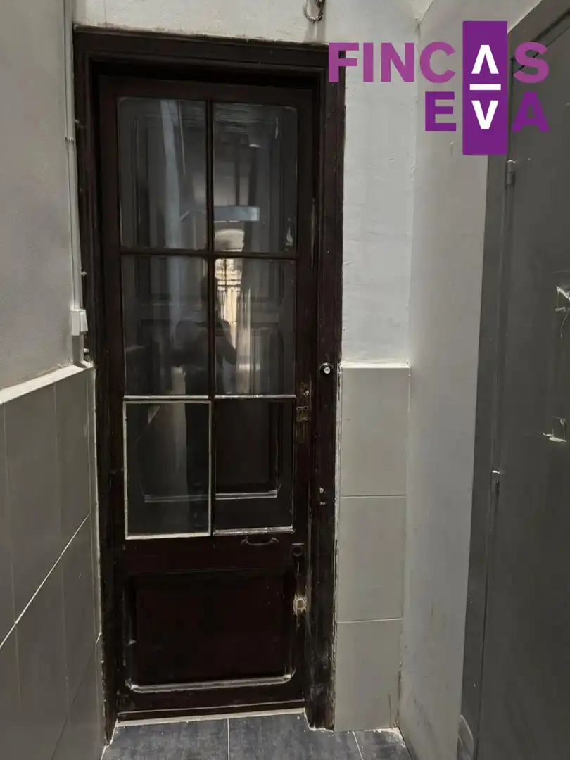 Flat for sale in Barcelona  with Balcony