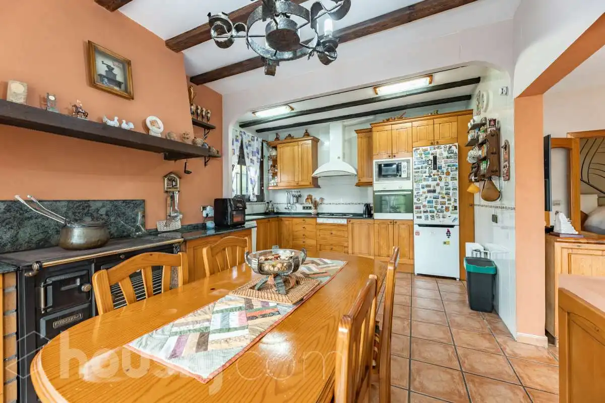 House with pool for sale in Avinguda de Corbera ., imagen 17