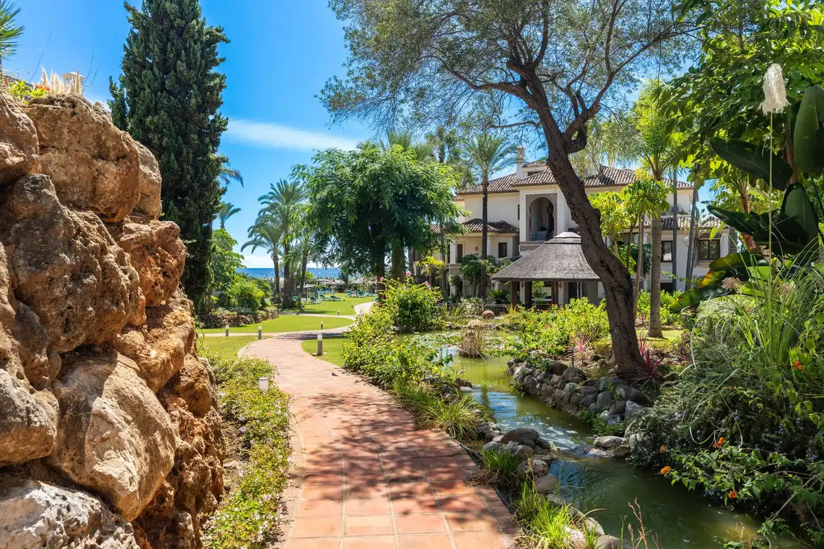 Piso con ascensor en venta en Río Real - Los Monteros, imagen 38