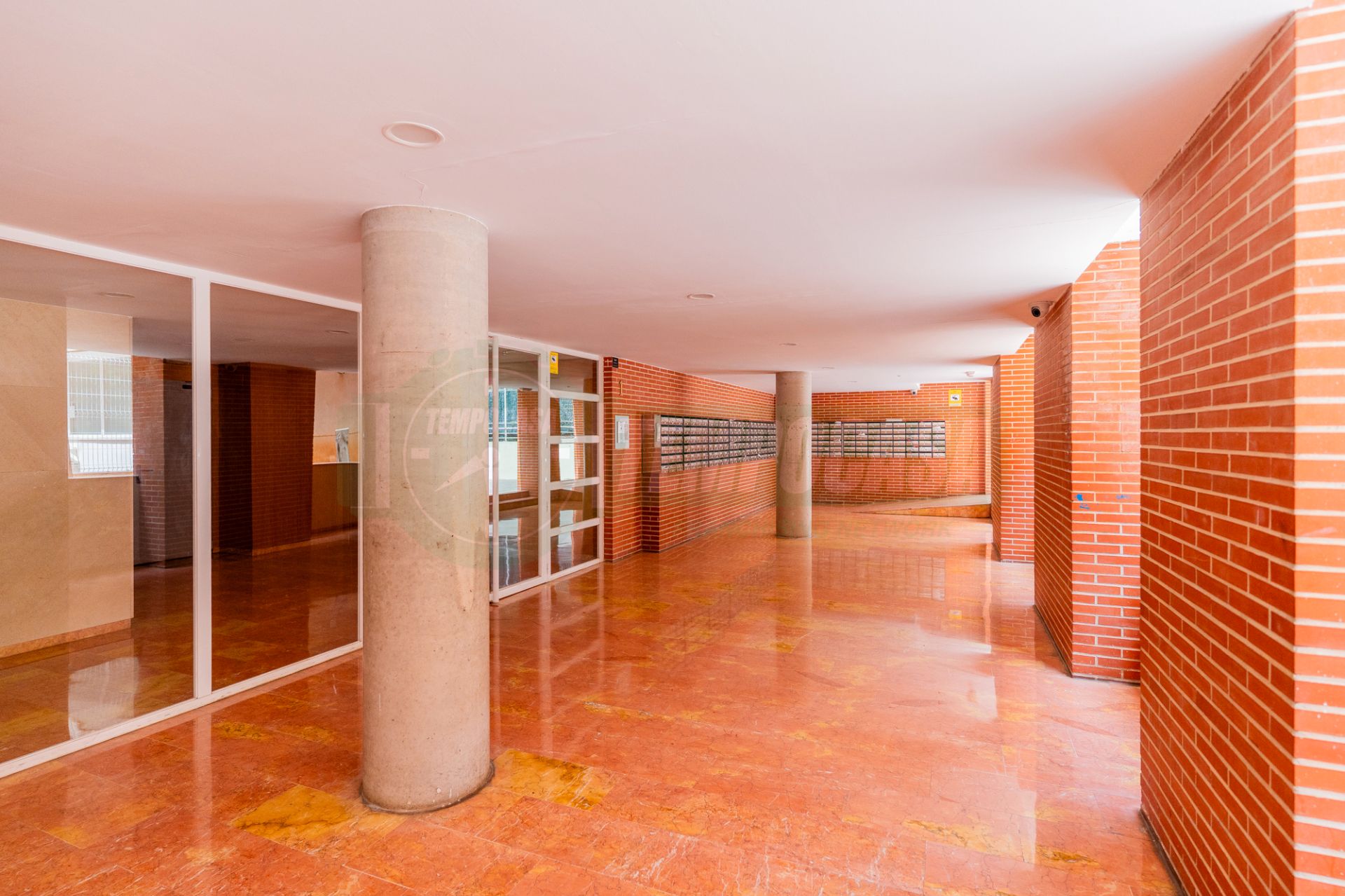 Dúplex en venda en Paterna amb Aire condicionat, Terrassa i Moblat