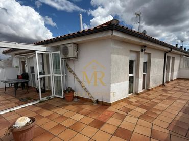 Penthouse mit Aufzug zum Verkauf in La Salle - Vistahermosa