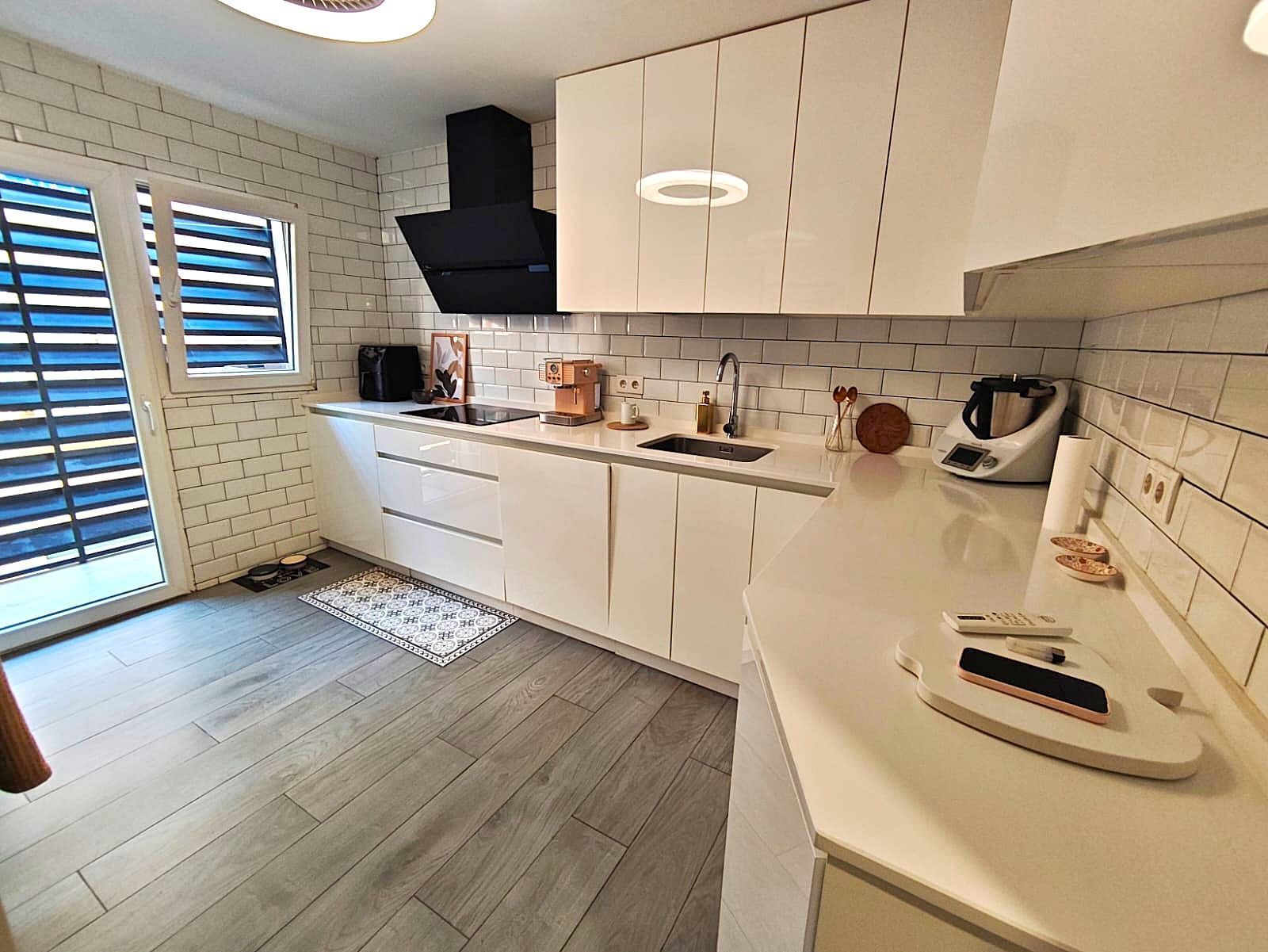 Cuina de Pis en venda en Mérida amb Aire condicionat, Calefacció i Terrassa