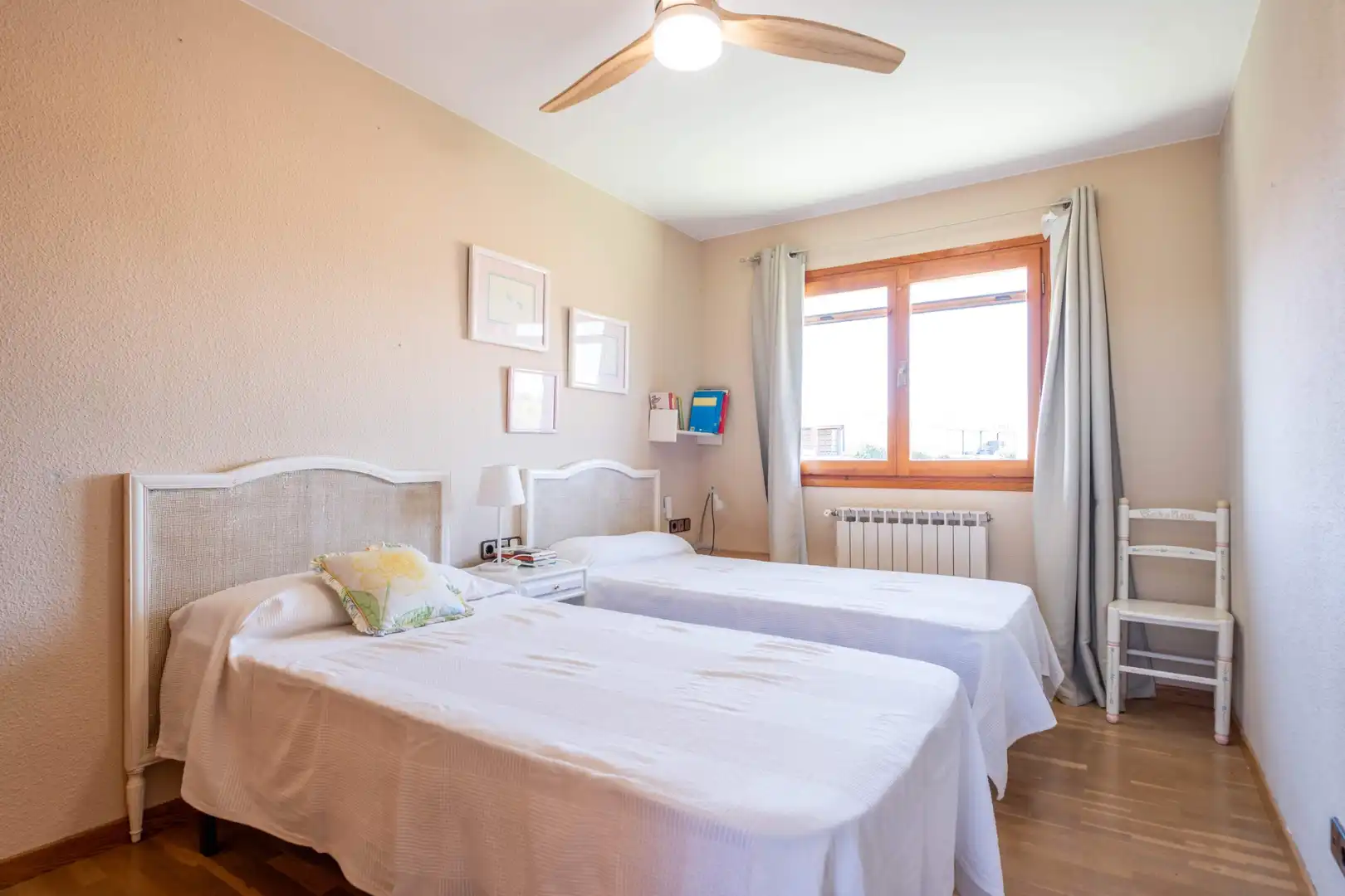 Dormitori de Casa o xalet en venda en Urrea de Jalón, Zaragoza