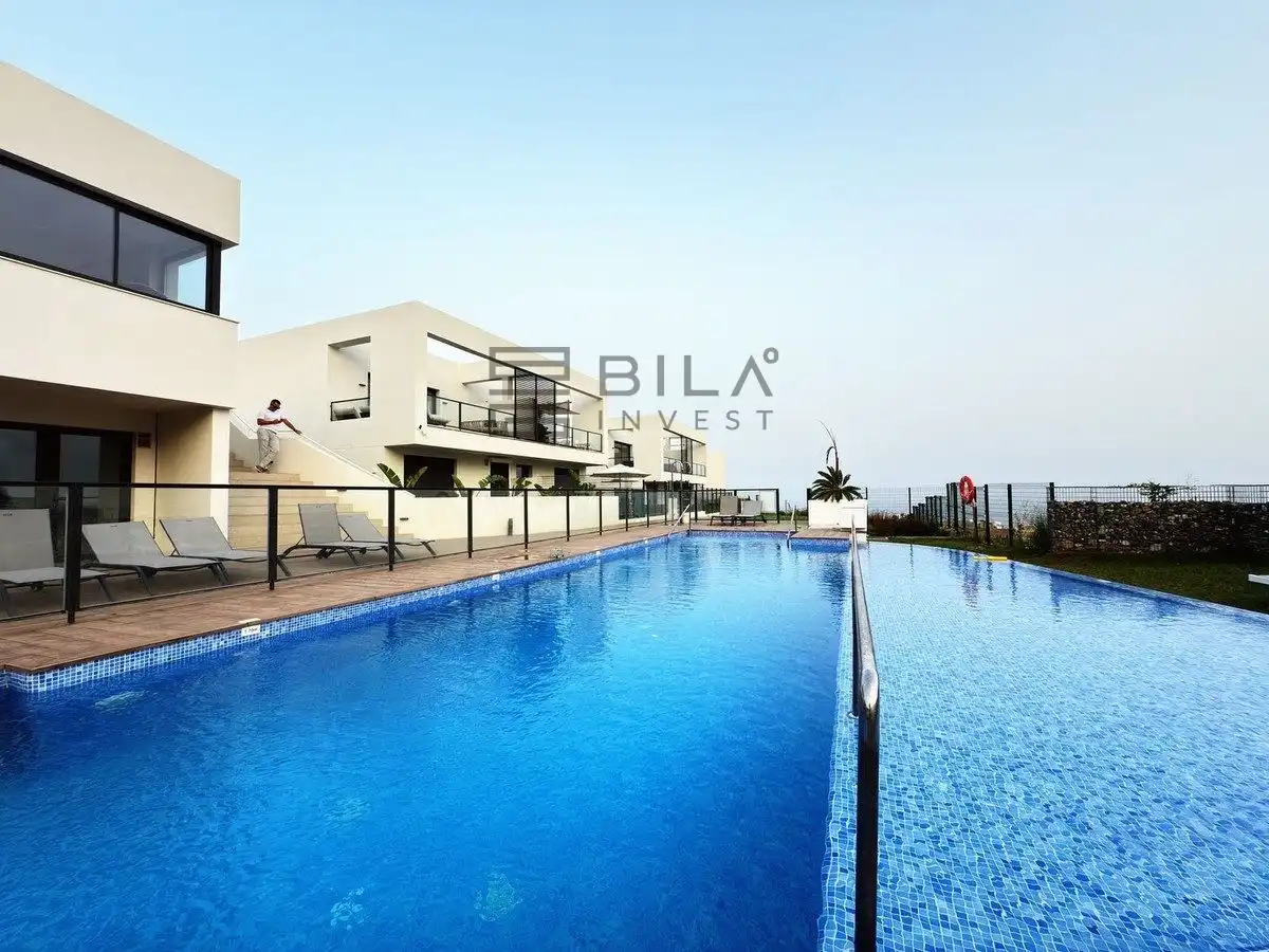 Adosado con piscina en venta en Orfebres, imagen 2