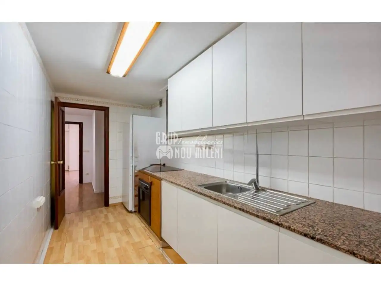 Cocina de Piso de alquiler en Valencia con Aire acondicionado, Parquet y Balcón