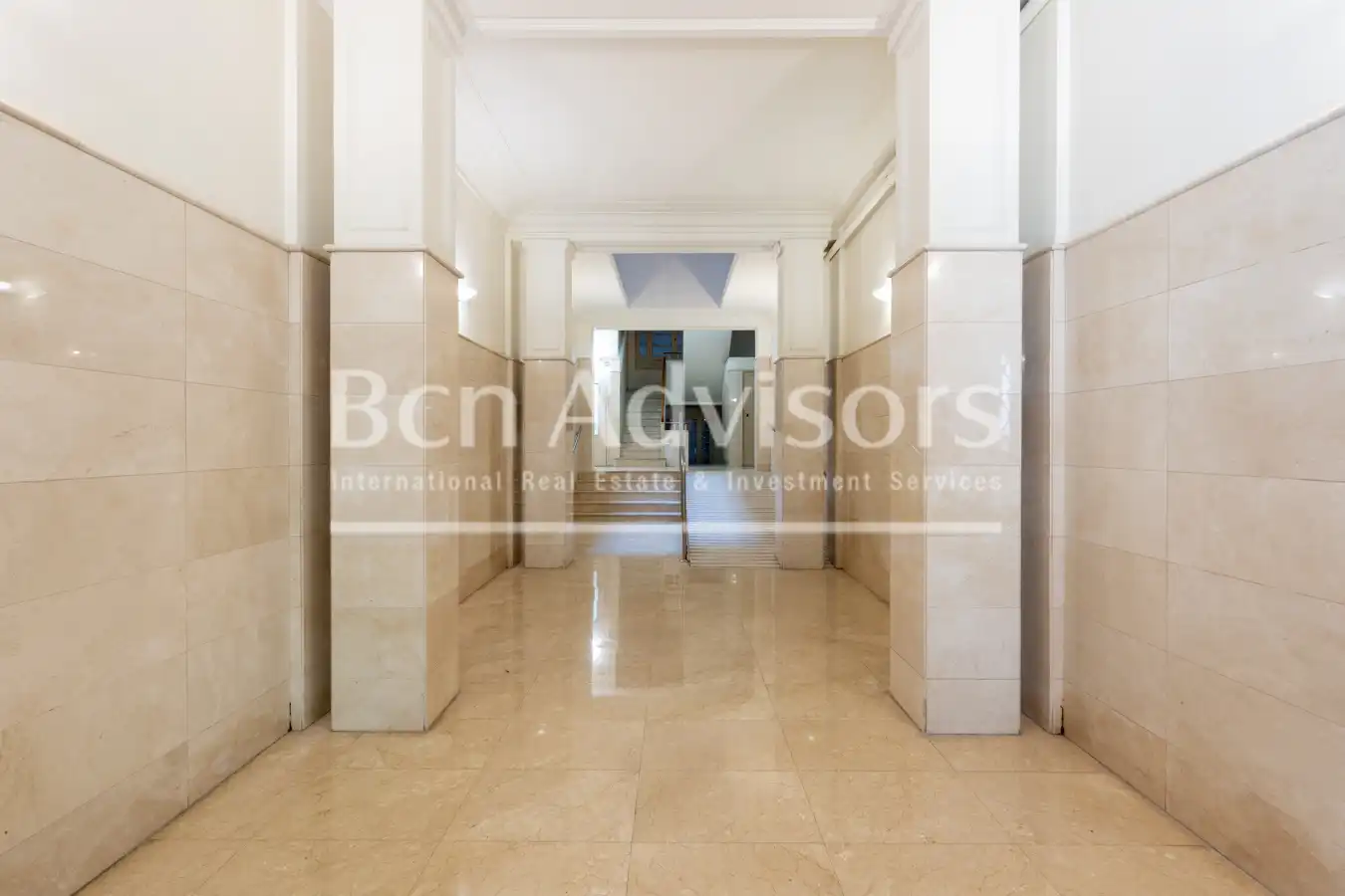 Appartamento con terrazza in vendita a Carrer de Provença, imagen 43