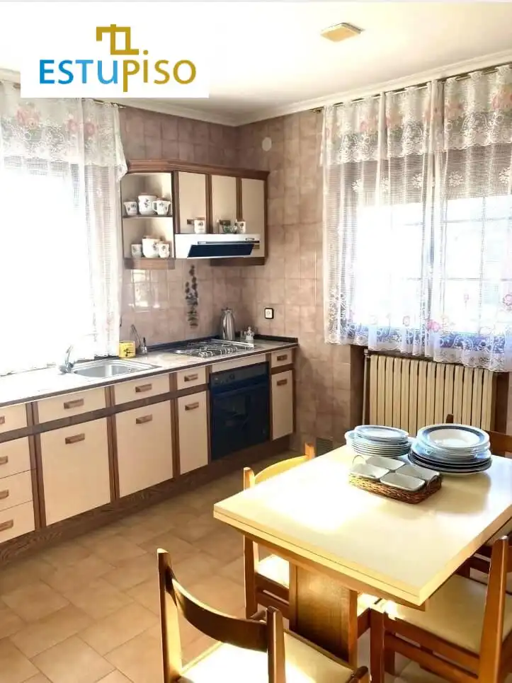 Cocina de Residencial en venta en Mansilla Mayor