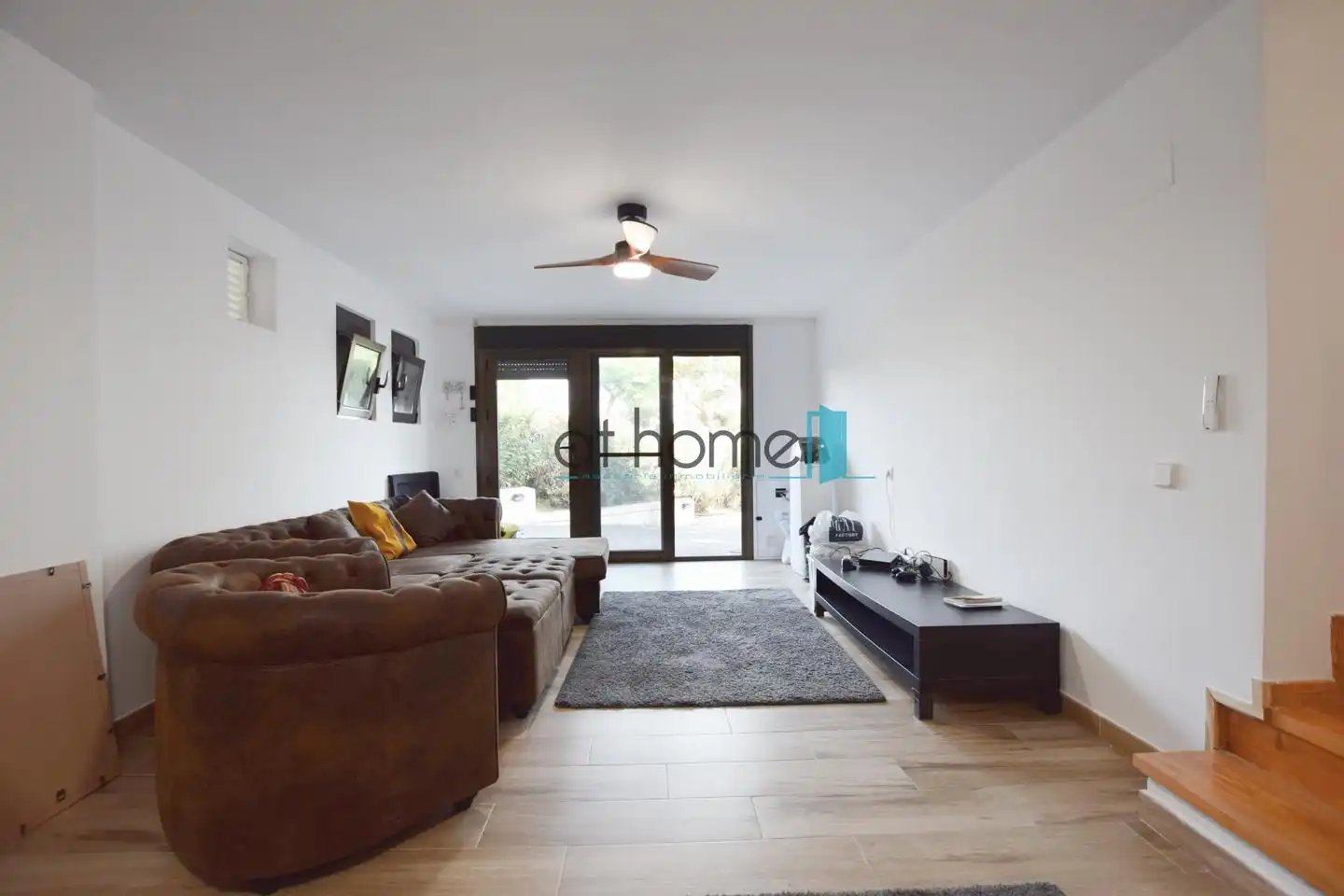 Wohnzimmer von Einfamilien-Reihenhaus zur Miete in Sagunto / Sagunt mit Klimaanlage, Parkett und Terrasse