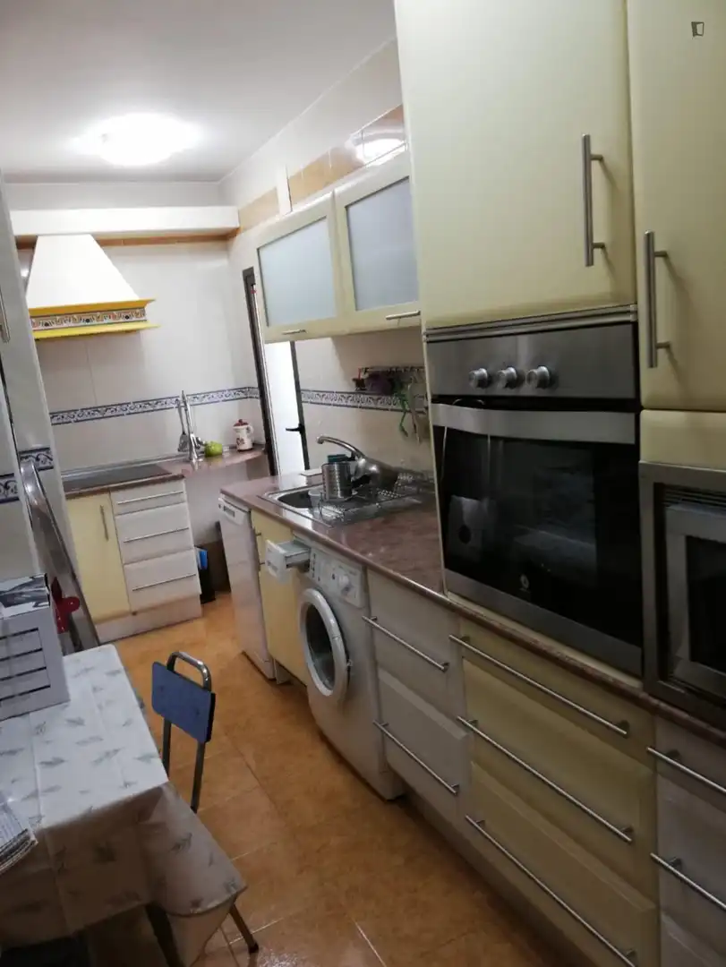 Room in Estación - Parque O'Donnell
