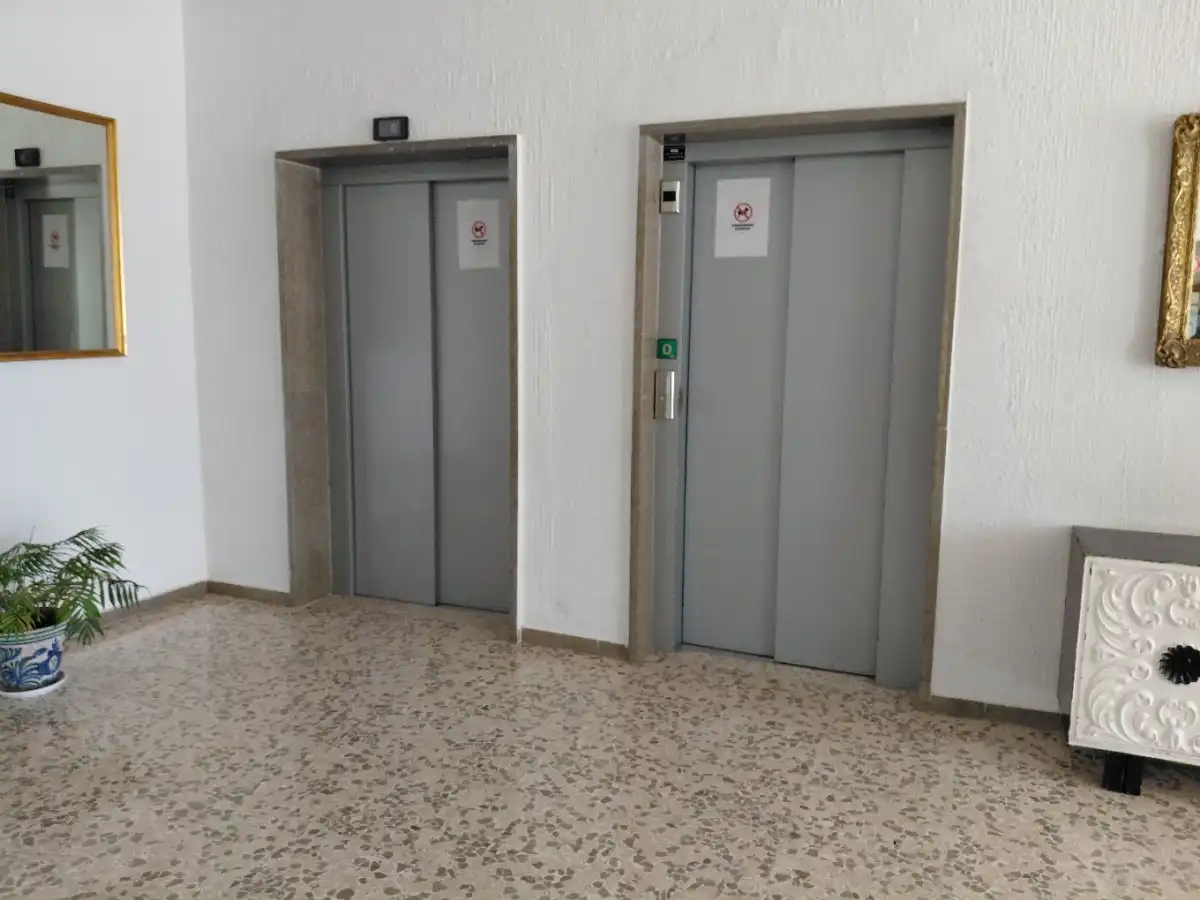 Flat for sale in Benalmádena  with Air Conditioner and Community pool