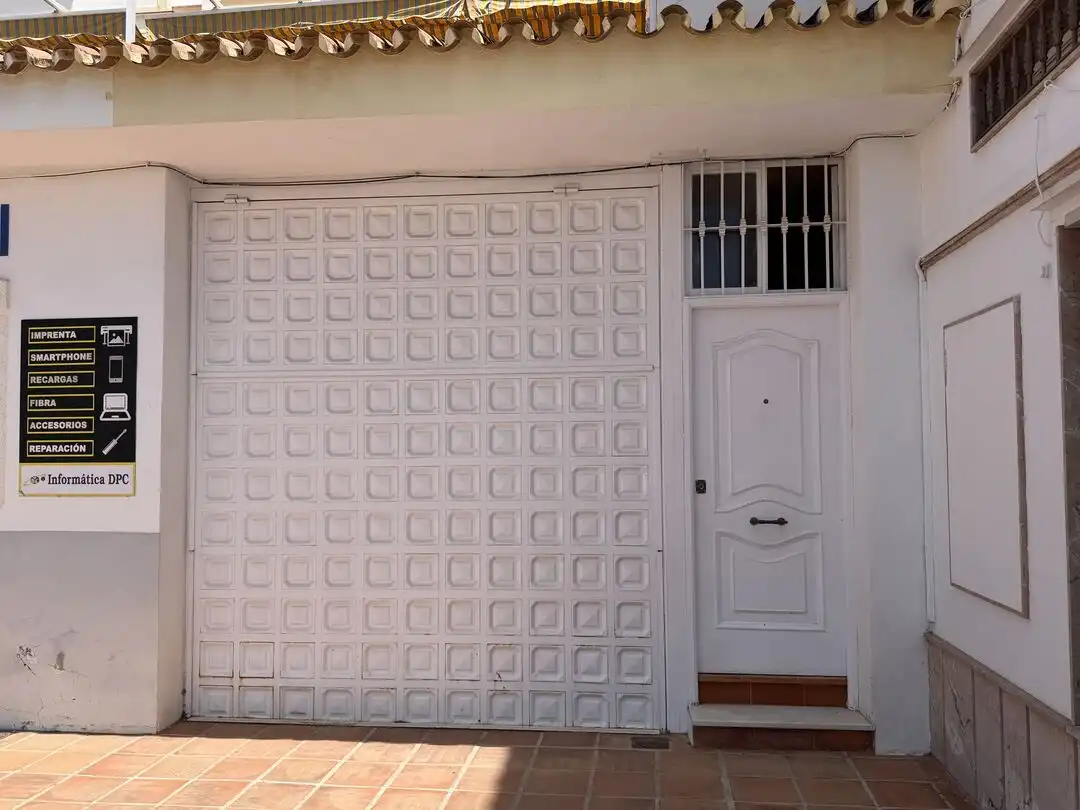 Parking de Local en venta en Periana