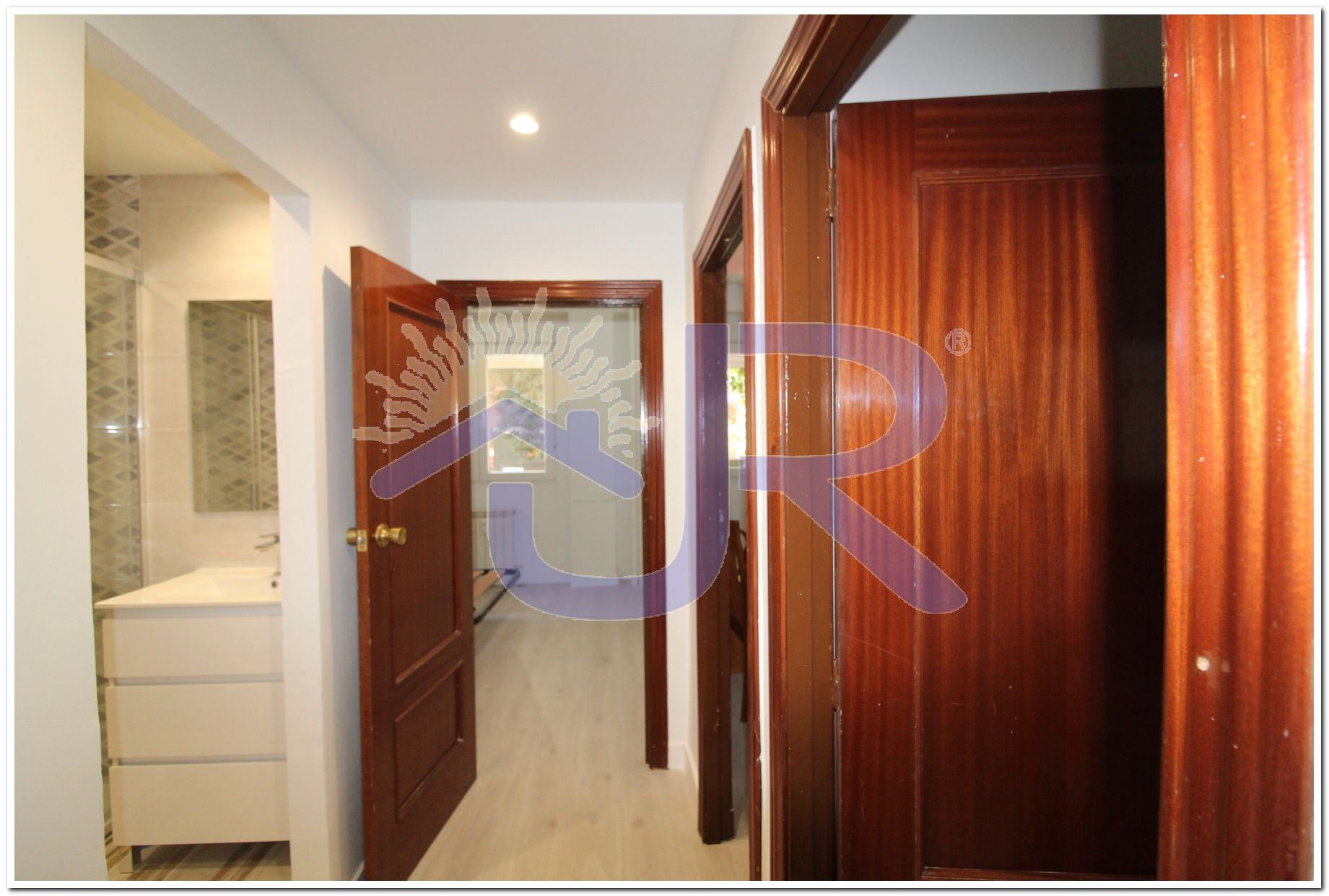 Flat for sale in  Madrid Capital  with Heating