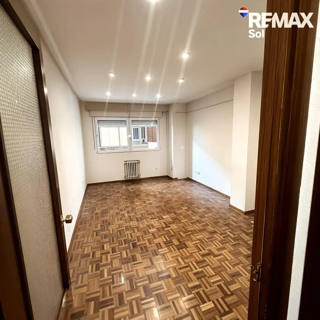 Flat for sale in  Madrid Capital