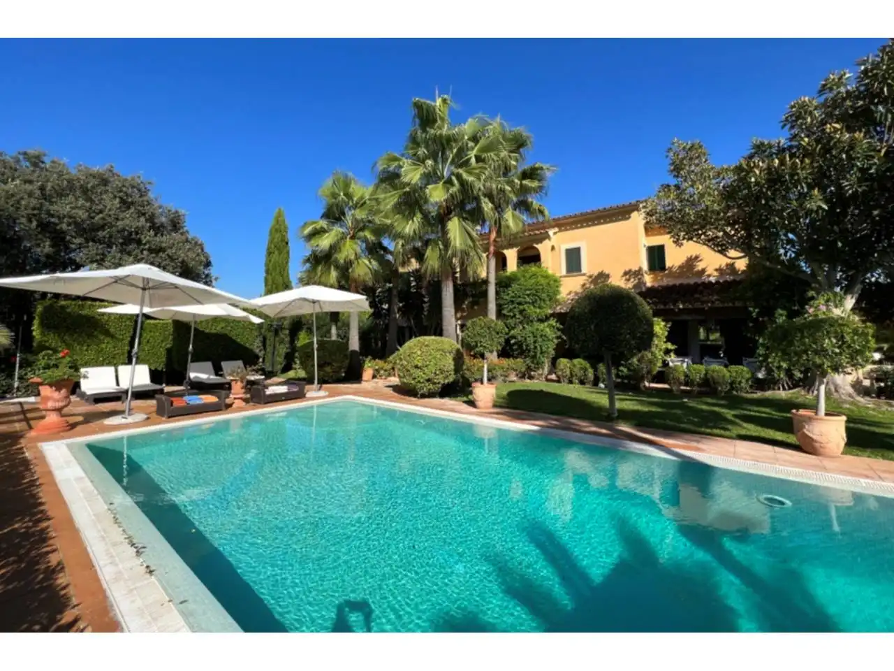 Piscina de Finca rústica en venta en Montuïri con Aire acondicionado, Calefacción y Jardín privado