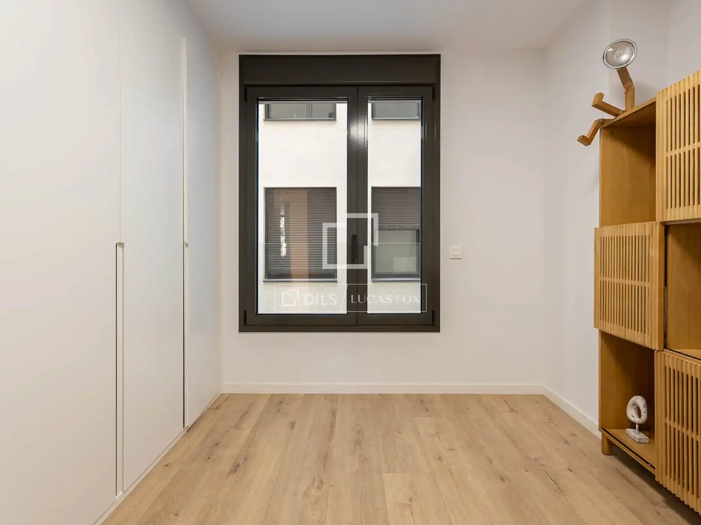 Flat for sale in Barcelona  with Air Conditioner, Heating and Terrace