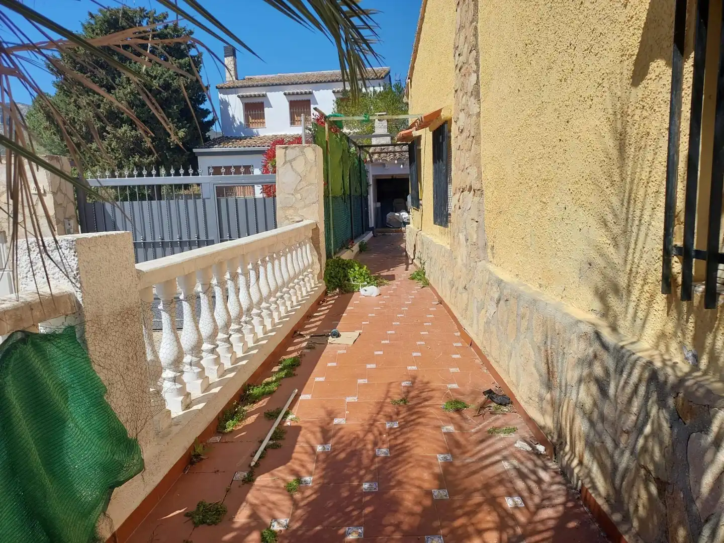 Vista exterior de Casa o chalet en venta en Gandia con Jardín privado y Piscina