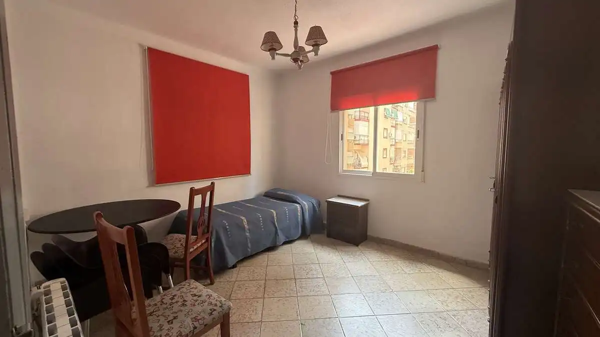 Bedroom of Flat for rent in Granada  with Furnished and Balcony