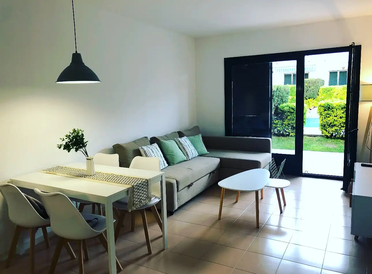 Living room of Apartments for rent in Pals  with Heating, Terrace and Furnished
