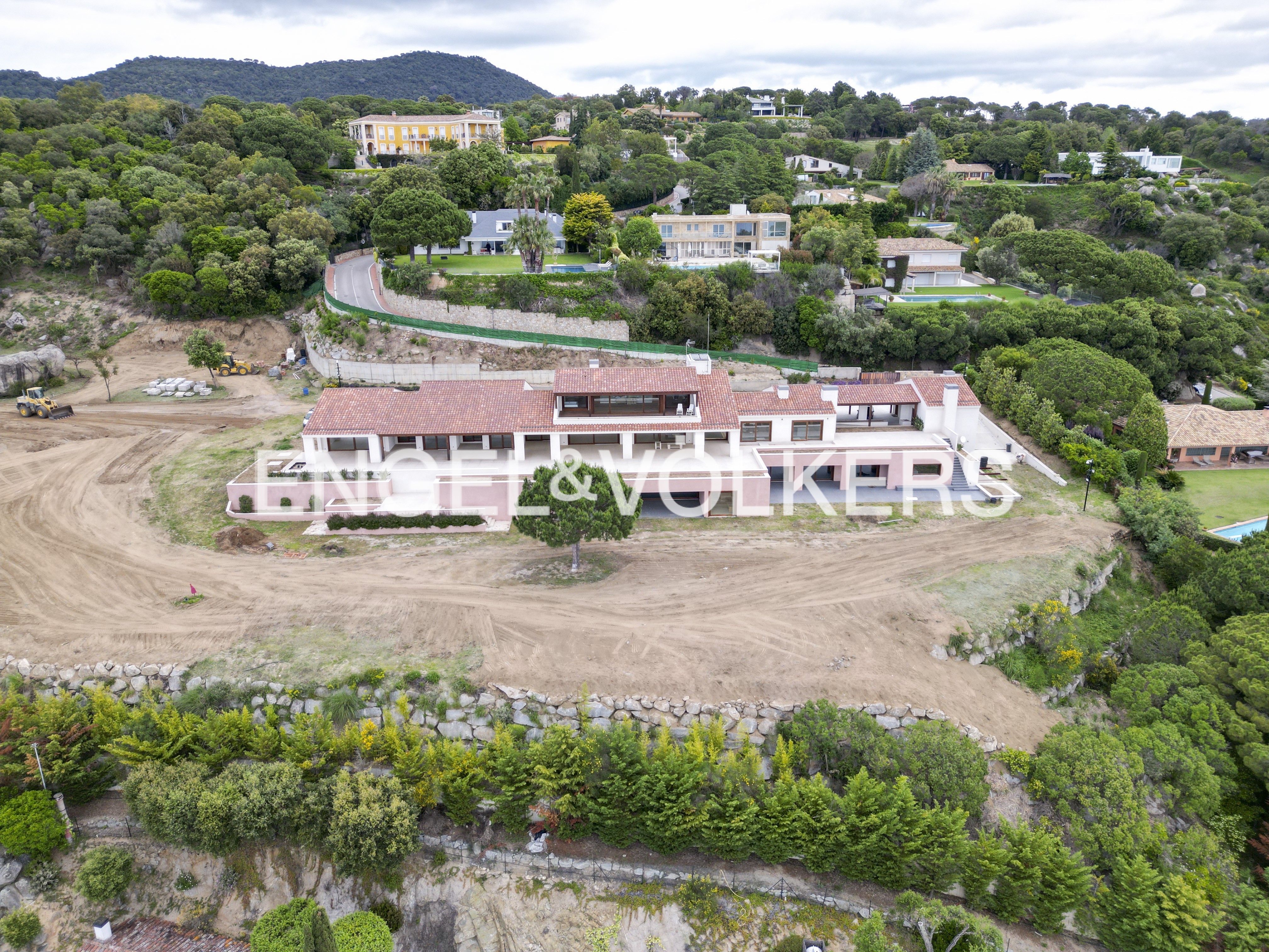 Vista exterior de Finca rústica en venda en Sant Andreu de Llavaneres amb Aire condicionat, Calefacció i Jardí privat