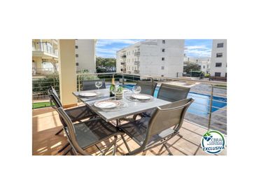 Piso con piscina en venta en Calle De Joanot Martorell 25