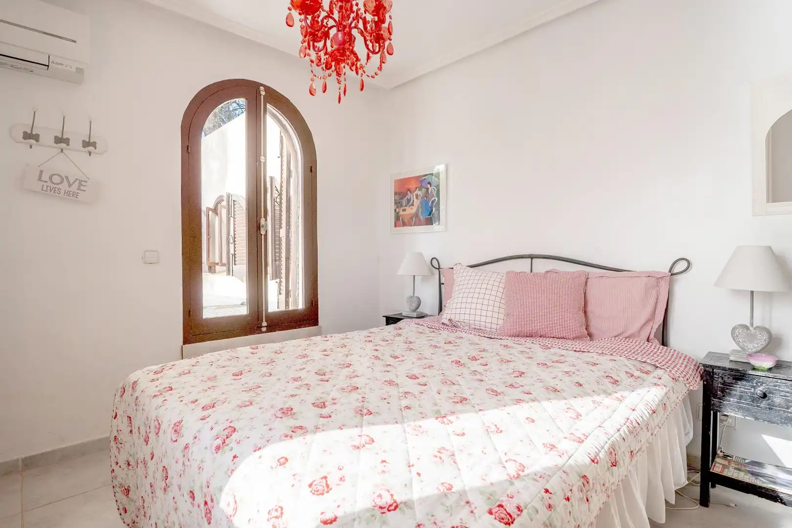 Chalet con piscina en venta en Centro Urbano, imagen 16
