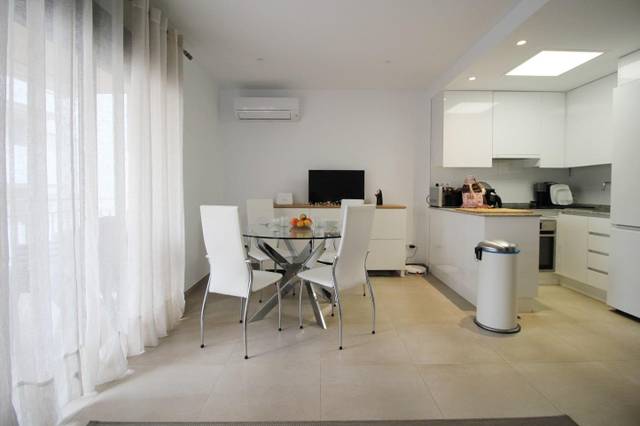 Apartamento en Venta en Playa de la Concha