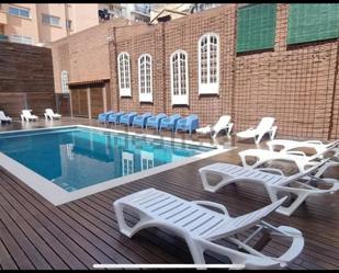 Swimming pool of Flat to share in  Barcelona Capital  with Air Conditioner, Heating and Terrace