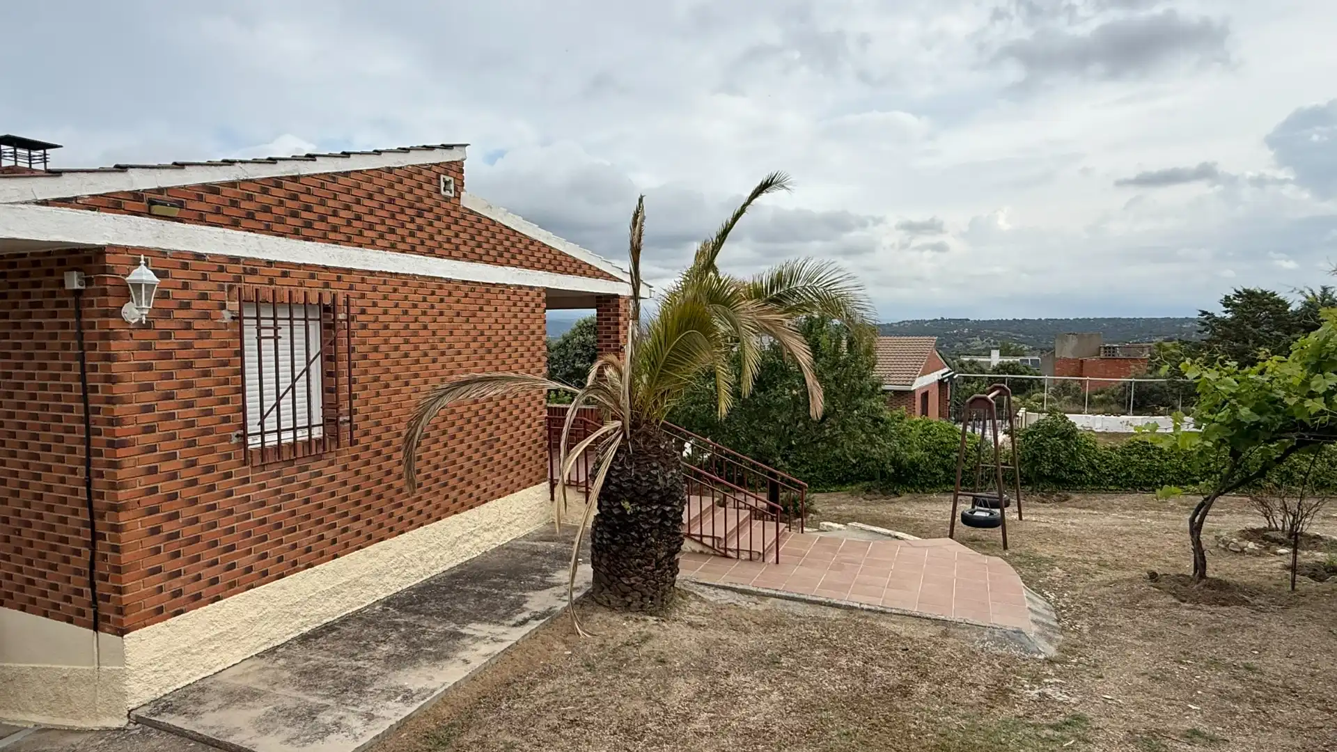 Vista exterior de Casa o chalet en venta en Aldea del Fresno con Terraza, Horno y Lavadora