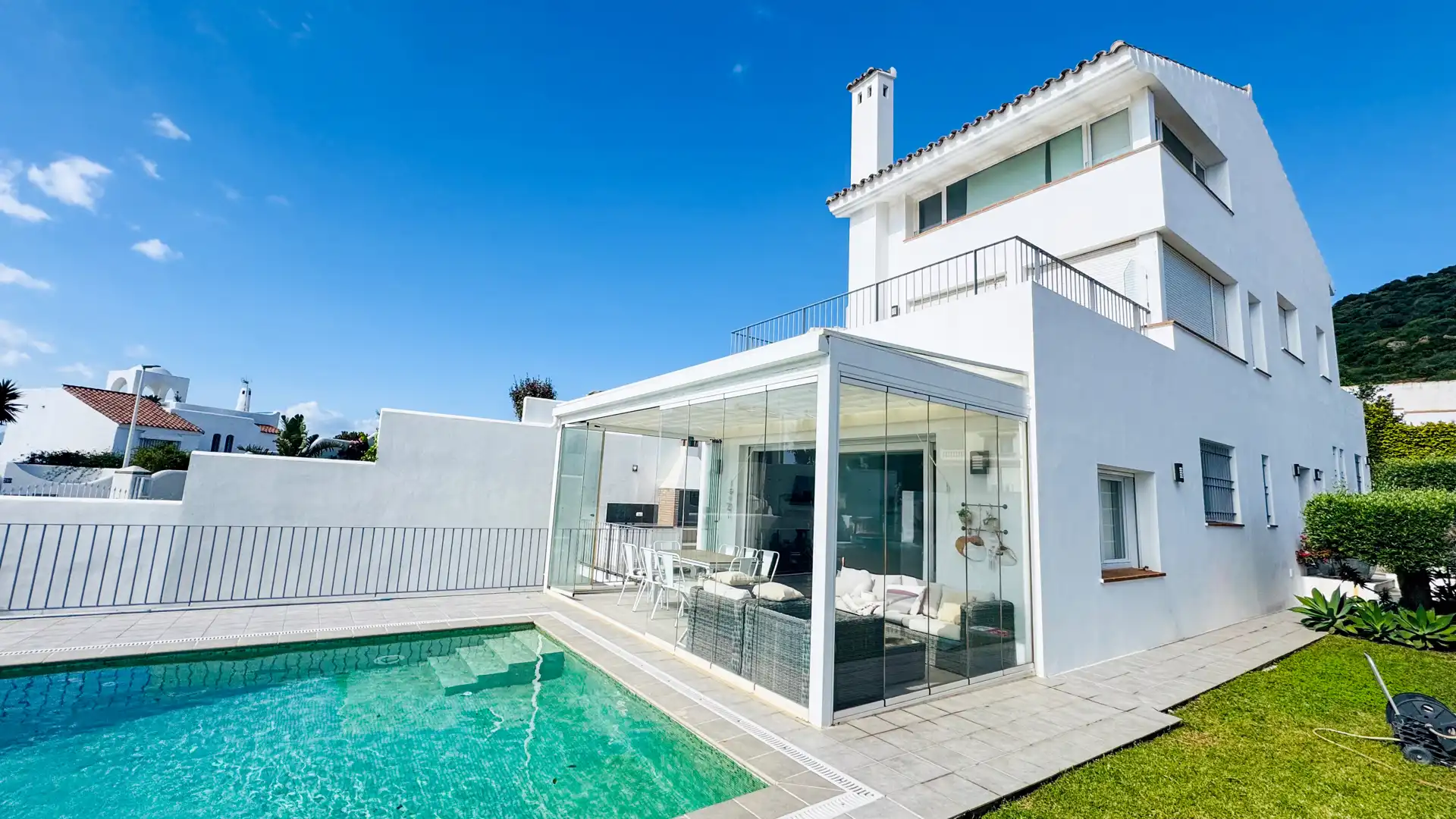 Villa mit Pool zum Verkauf in Calle Centolla 343, imagen 4