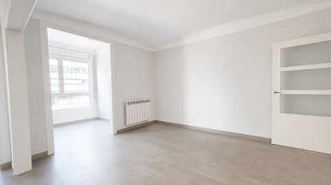 Photo 5 of Flat for rent in Eixample Nord, Girona Capital