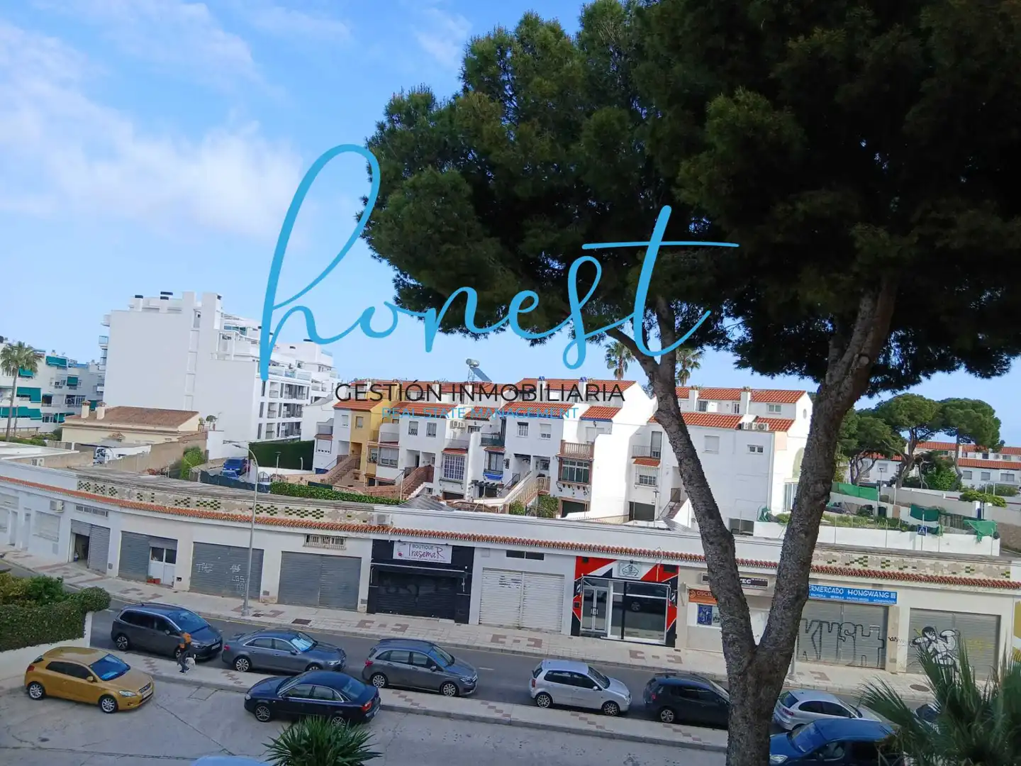 Exterior view of Flat for sale in Torremolinos  with Furnished