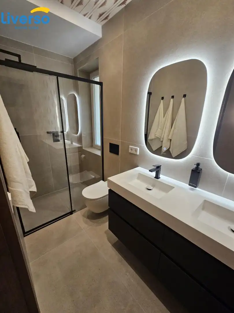 Bathroom of Flat for rent in Burgos  with Heating, Storage room and Furnished