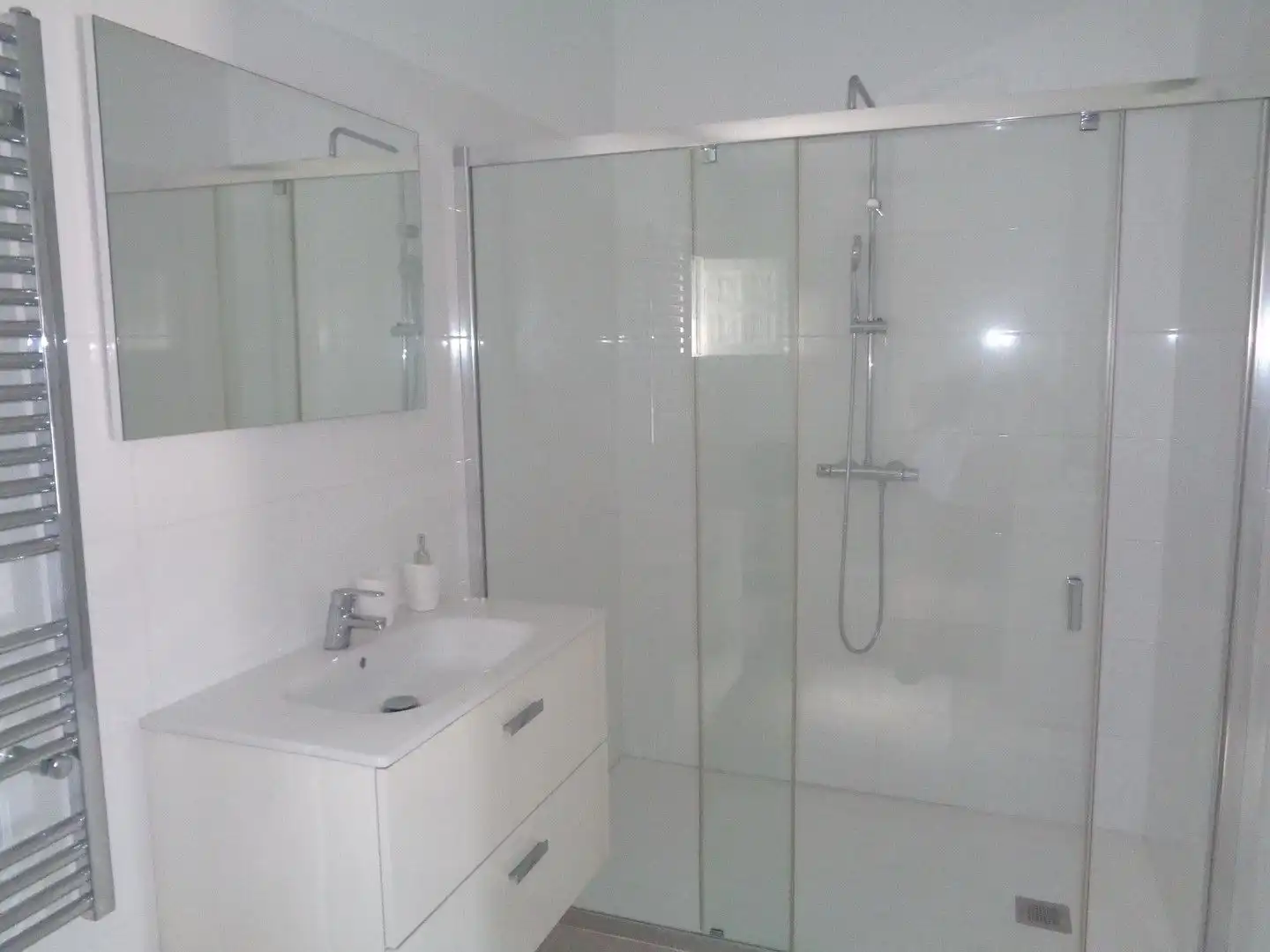 Bany de Casa o xalet en venda en Jávea / Xàbia amb Aire condicionat, Calefacció i Jardí privat