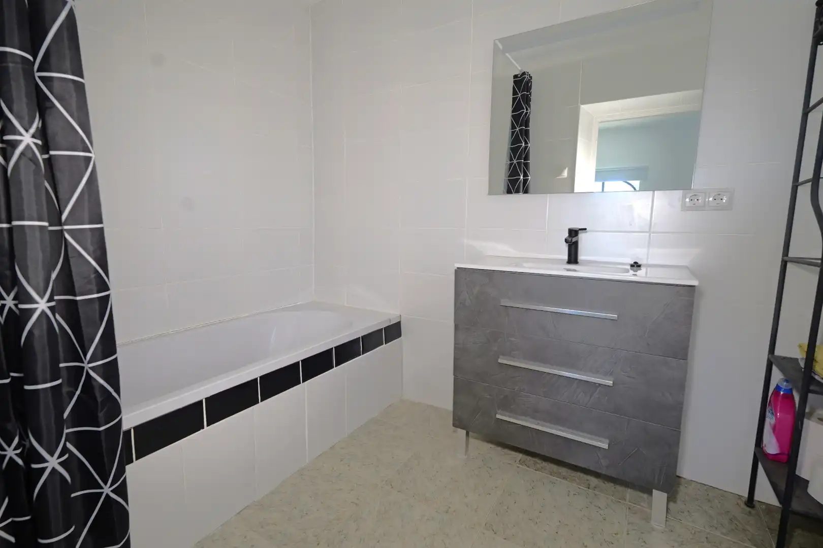 Bathroom of Houses for sale in Adra  with Private garden, Terrace and Swimming Pool