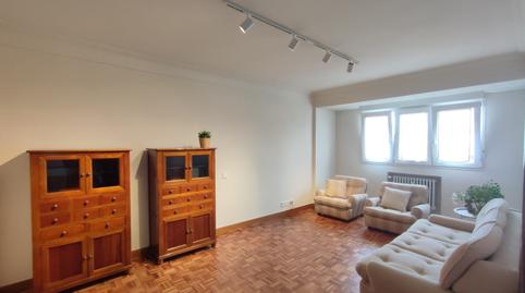 Foto 2 de Piso de alquiler en Gijón - Calle Celestino Junquera, Barrio del Centro, Asturias