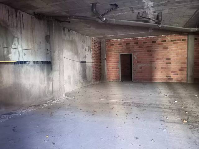 Local comercial en Venta en Besalú