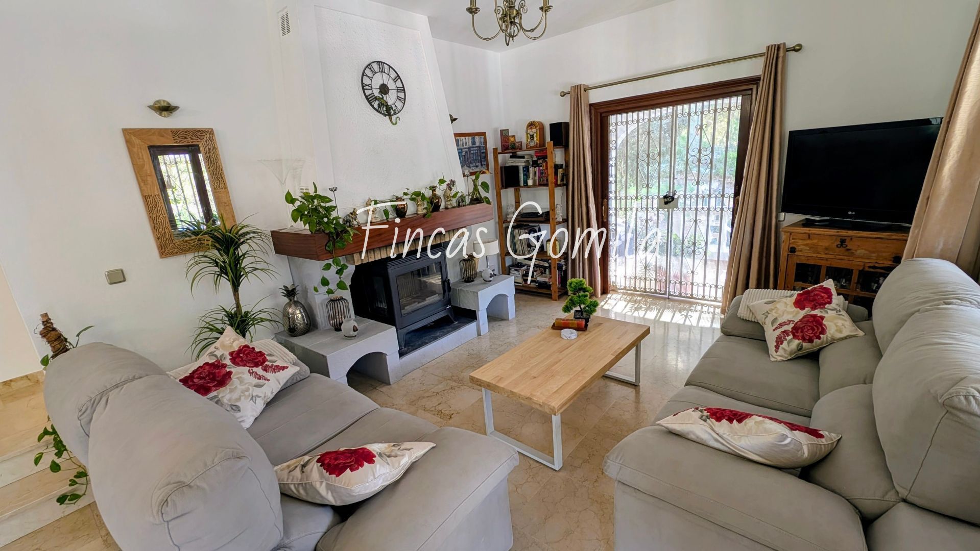 Sala d'estar de Casa o xalet en venda en Es Mercadal amb Aire condicionat, Calefacció i Piscina