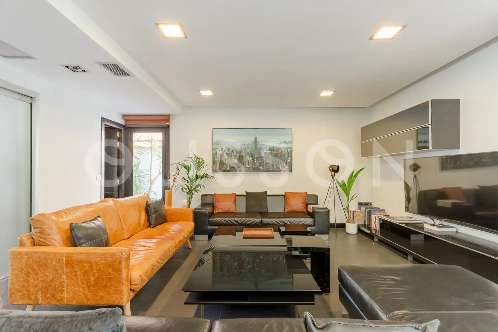 Sala de estar de Casa o chalet en venta en Madrid con Aire acondicionado, Calefacción y Jardín privado