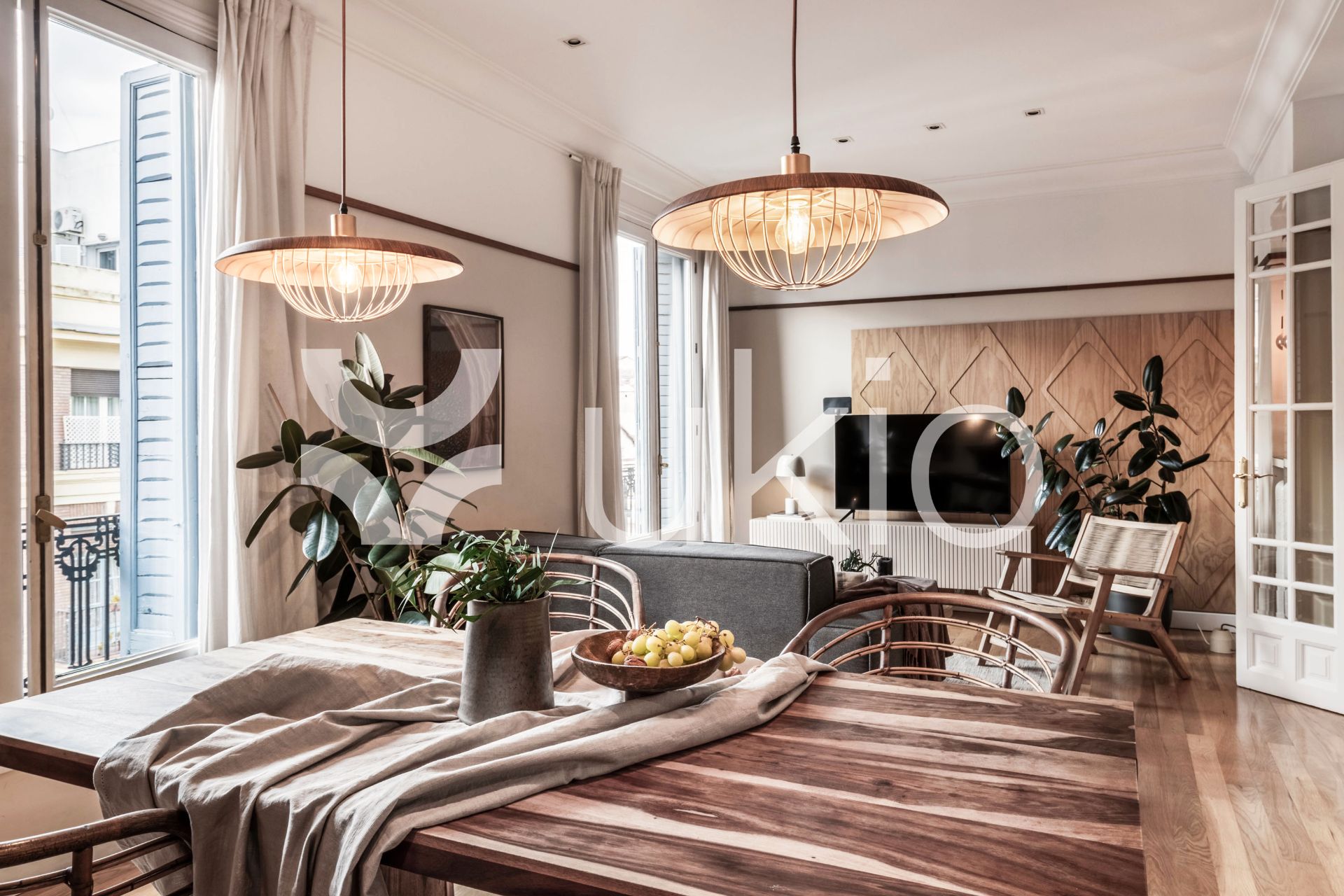 Sala d'estar de Apartament de lloguer en  Madrid Capital amb Aire condicionat, Moblat i Forn