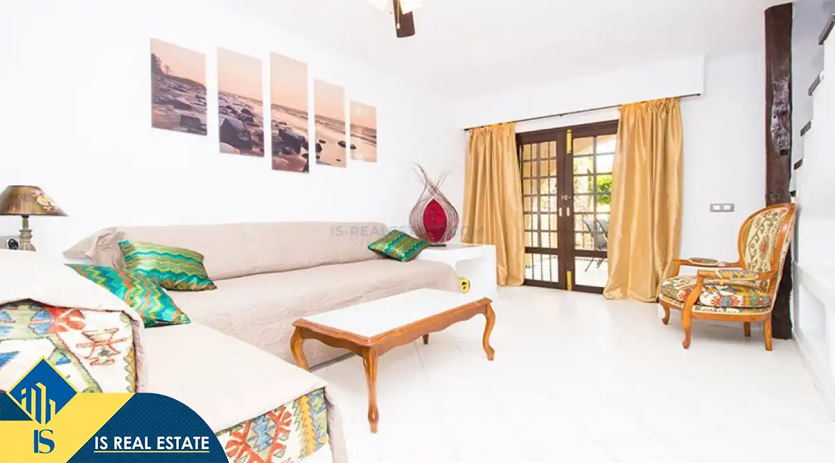 Sala d'estar de Apartament de lloguer en Torrevieja amb Aire condicionat, Calefacció i Terrassa