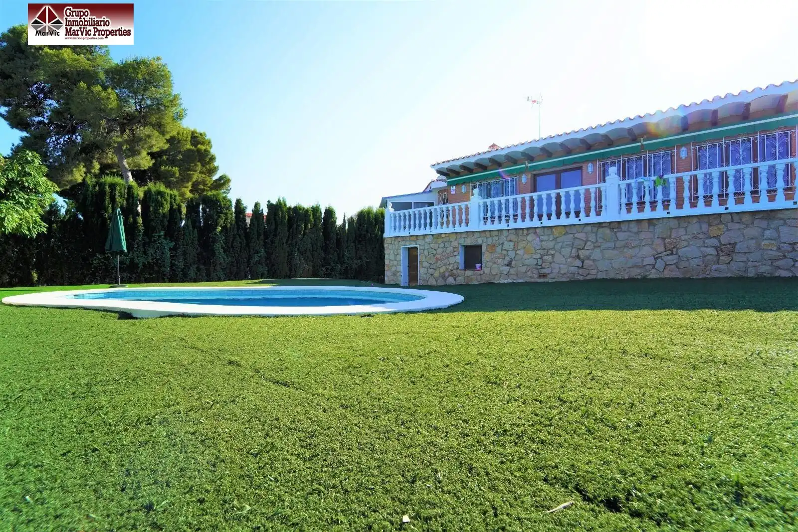 Chalet con piscina en venta en Coloma, imagen 76