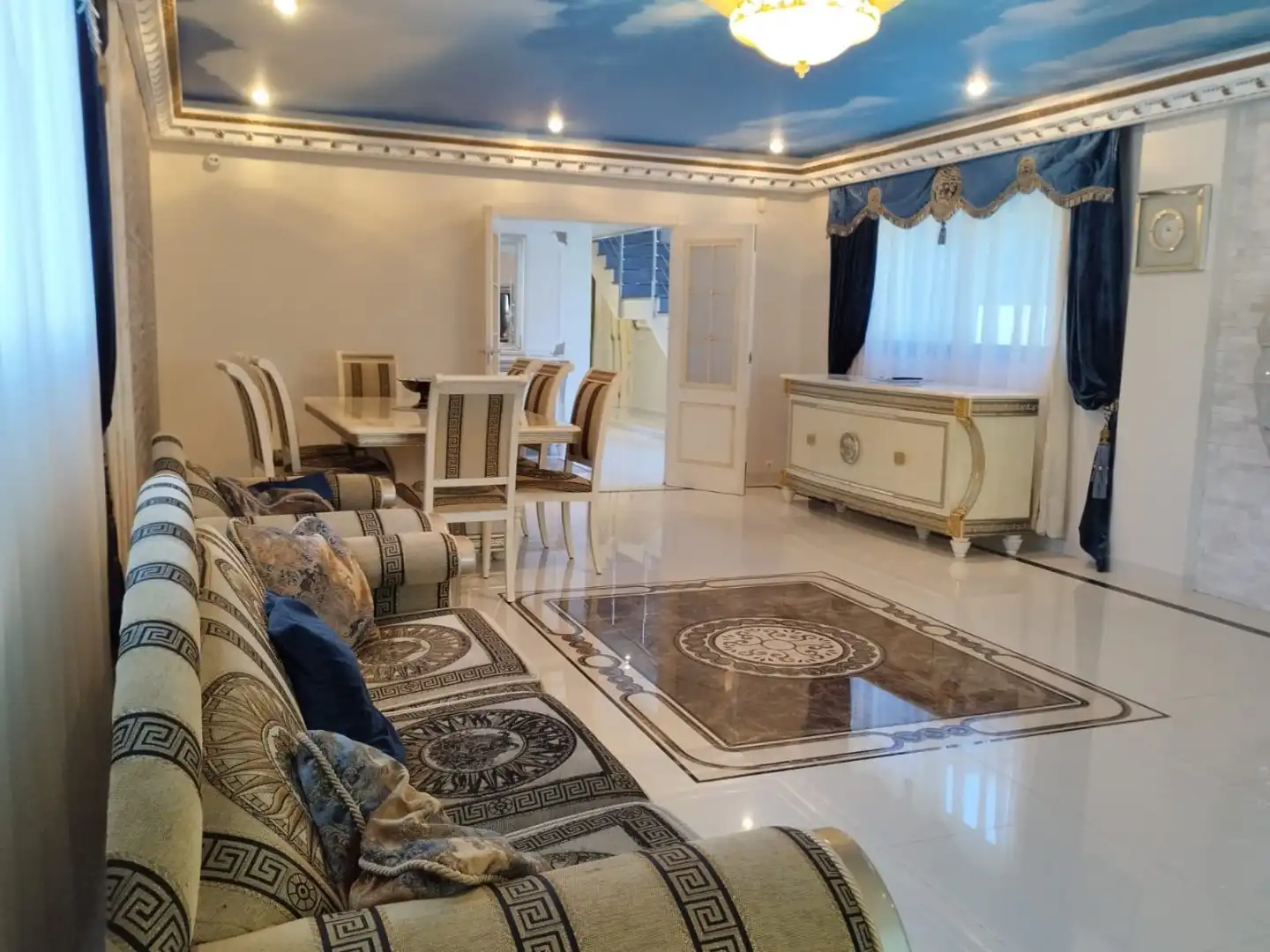 Villa avec piscine à vendre à AV. EUROPA 1, imagen 16