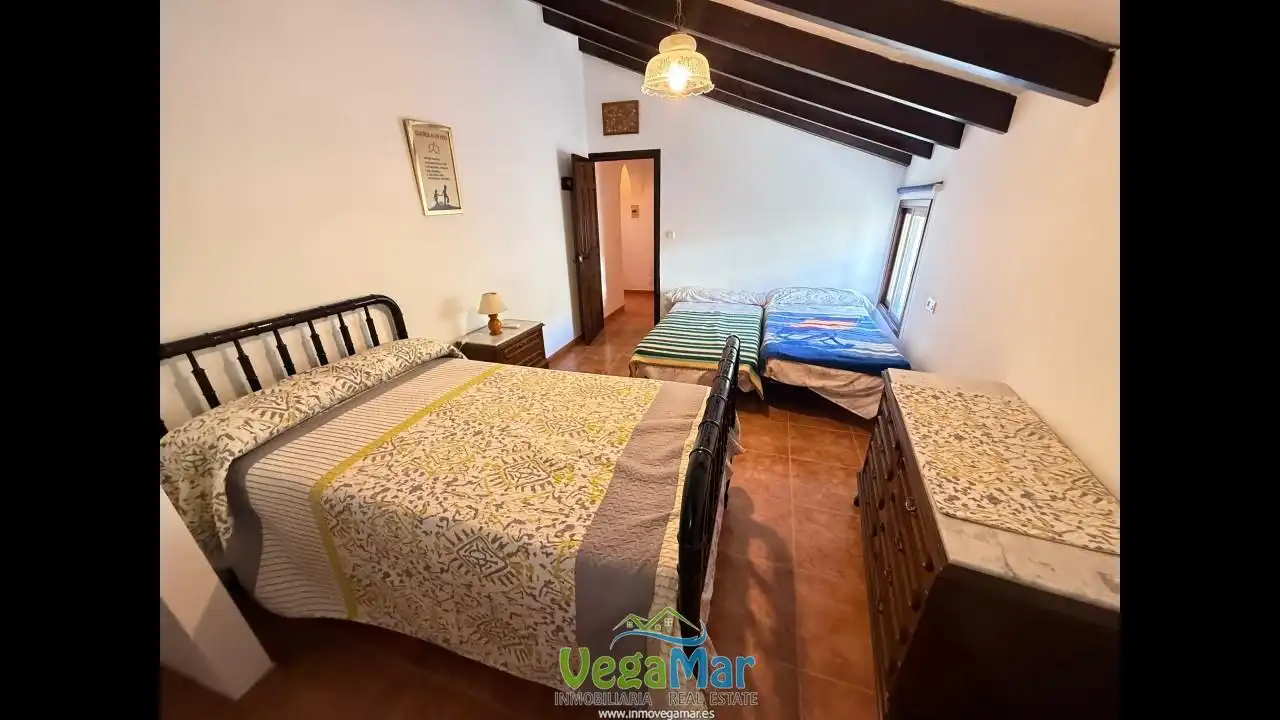 Habitación de Casa o chalet en venta en Almuñécar con Aire acondicionado, Jardín privado y Terraza