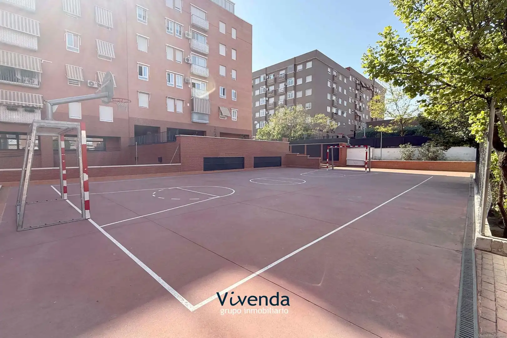 Parking de Piso en venta en Móstoles con Aire acondicionado, Calefacción y Piscina comunitaria