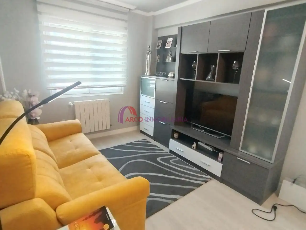 Sala de estar de Piso en venta en Burgos con Calefacción y Amueblado
