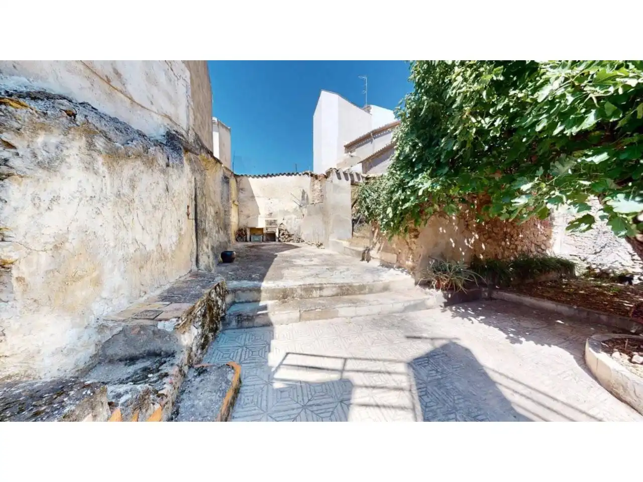 Vista exterior de Casa o xalet en venda en Caravaca de la Cruz amb Aire condicionat, Jardí privat i Terrassa
