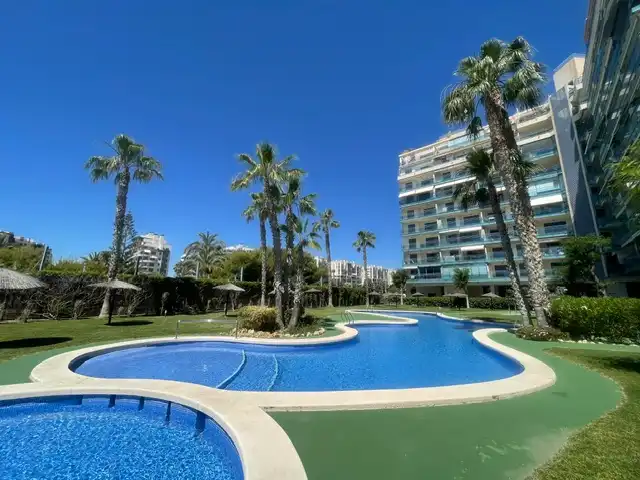 Swimming pool of Attic for rent in Alicante / Alacant  with Air Conditioner, Heating and Terrace