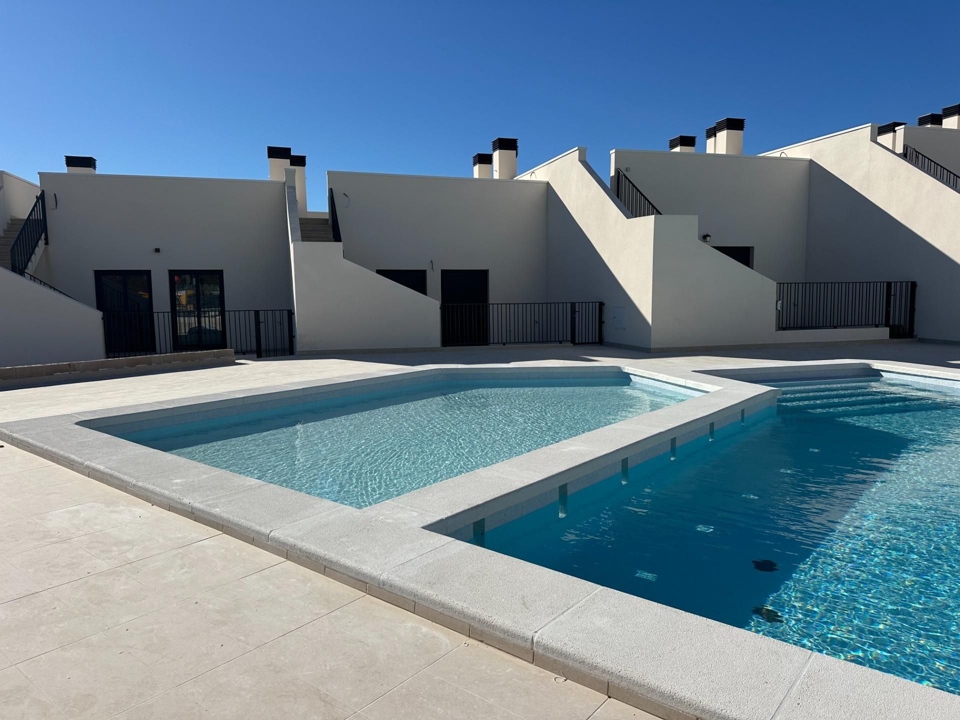 Piscina de Casa o xalet en venda en Monforte del Cid amb Aire condicionat, Terrassa i Piscina comunitària
