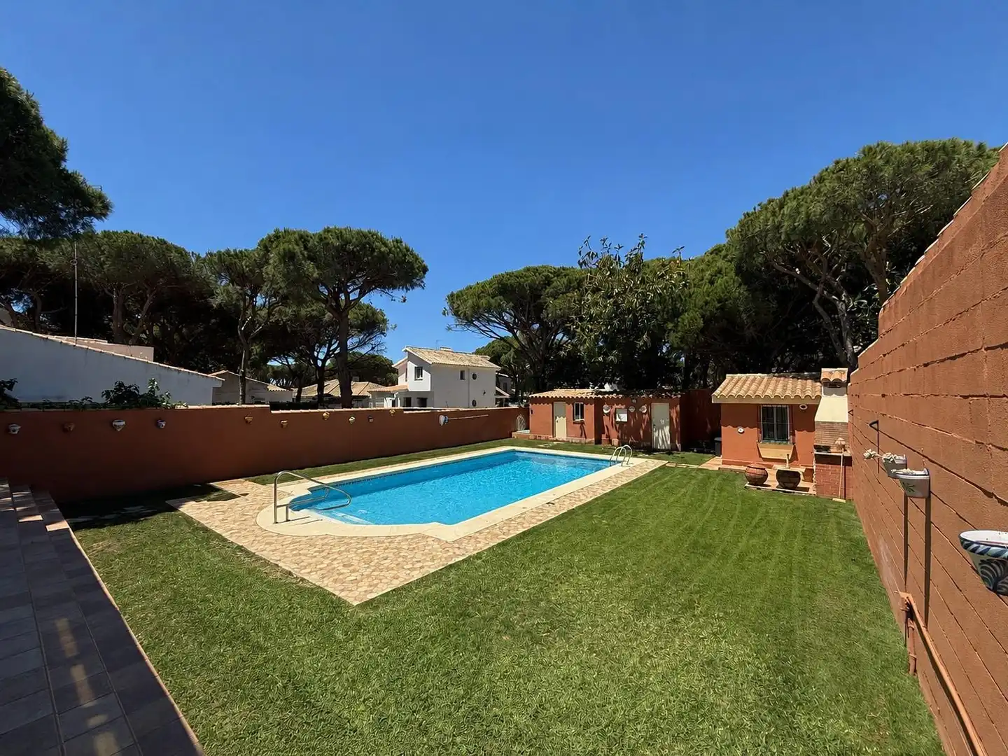 Piscina de Casa o chalet en venta en Chiclana de la Frontera con Aire acondicionado, Jardín privado y Terraza